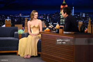 Lili Reinhart feet photo thumbnail