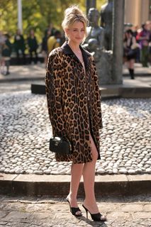 Lili Reinhart feet photo 14