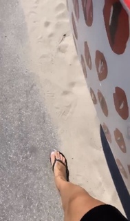 Lili Sepe feet photo 20