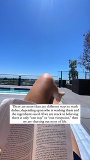 Lili Sepe feet photo 1