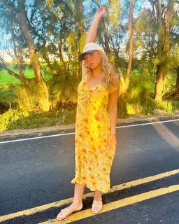 Lili Sepe feet photo 16