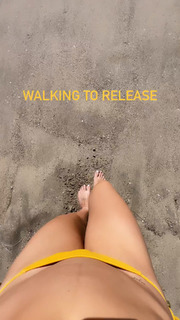 Lili Sepe feet photo 6