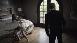 Lili Simmons feet photo thumbnail