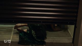 Lili Simmons feet photo thumbnail
