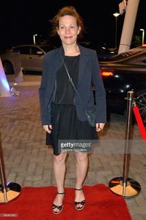 Lili Taylor feet photo 8