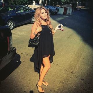 Lilia Al Atrash feet photo thumbnail