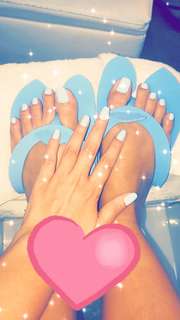 Lilia Al Atrash feet photo thumbnail