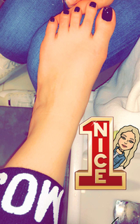Lilia Al Atrash feet photo thumbnail