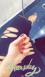 Lilia Al Atrash feet photo thumbnail