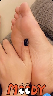 Lilia Al Atrash feet photo thumbnail
