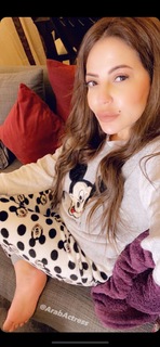 Lilia Al Atrash feet photo thumbnail