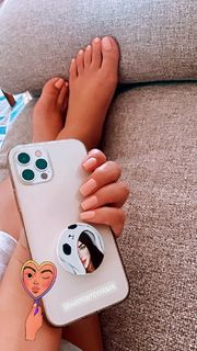 Lilia Al Atrash feet photo thumbnail