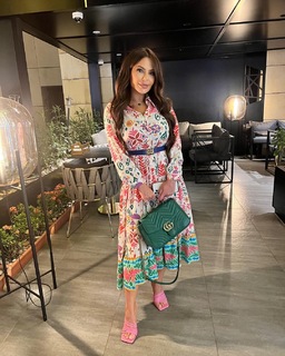 Lilia Al Atrash feet photo thumbnail