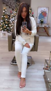 Lilia Al Atrash feet photo thumbnail