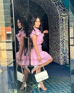 Lilia Al Atrash feet photo thumbnail