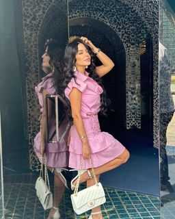 Lilia Al Atrash feet photo thumbnail