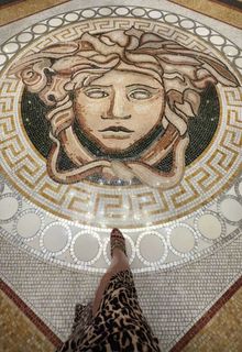 Lilia Al Atrash feet photo thumbnail