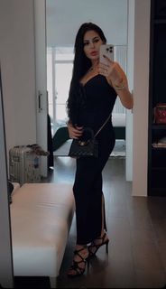 Lilia Al Atrash feet photo thumbnail