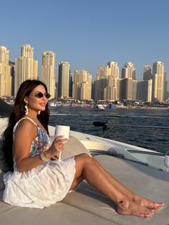 Lilia Al Atrash feet photo 6