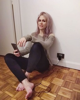Lilia Lemoine feet photo 2