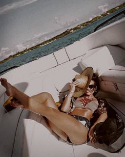 Liliana Nova feet photo 4