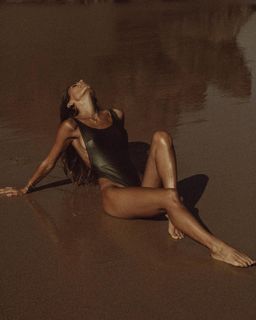 Liliana Santos feet photo 2