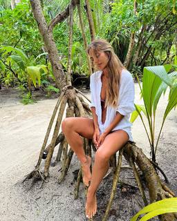 Liliana Santos feet photo 11