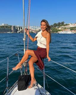 Liliana Santos feet photo 6