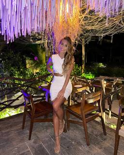 Liliana Santos feet photo 15