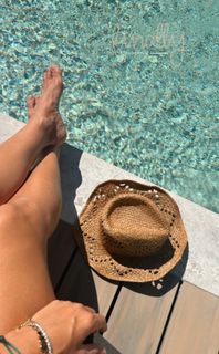 Liliana Santos feet photo 10