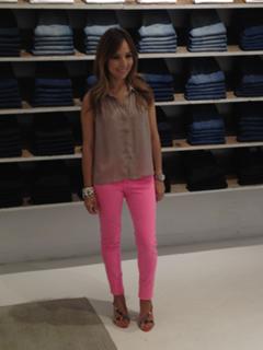 Lilliana Vazquez feet photo 6