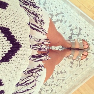Lilliana Vazquez feet photo 2