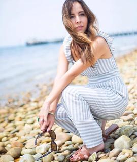 Lilliana Vazquez feet photo 9