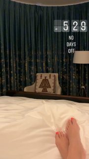 Lilliana Vazquez feet photo 20
