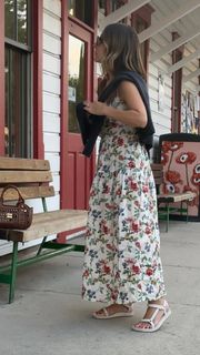 Lilliana Vazquez feet photo 4