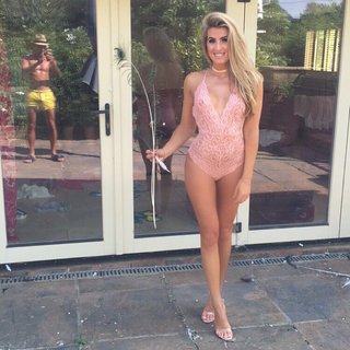 Lillie Gregg feet photo 16