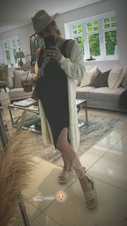 Lillie Gregg feet photo 1