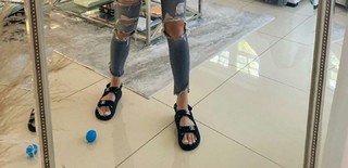 Lillie Gregg feet photo 11