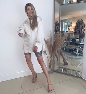 Lillie Gregg feet photo 9