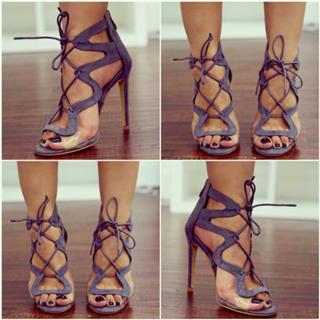 Lilly Ghalichi feet photo 20