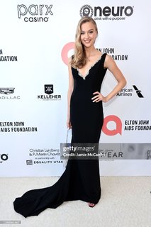 Lilly Krug feet photo thumbnail