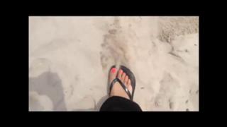 Lilly Singh feet photo thumbnail