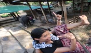Lilly Singh feet photo thumbnail