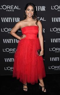 Lilly Singh feet photo thumbnail