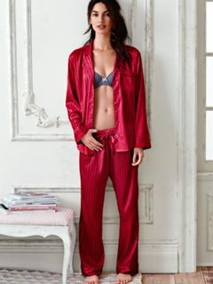 Lily Aldridge feet photo thumbnail
