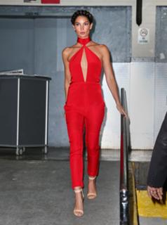 Lily Aldridge feet photo thumbnail