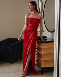 Lily Aldridge feet photo thumbnail