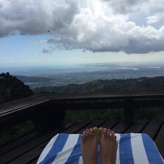 Lily Allen feet photo thumbnail
