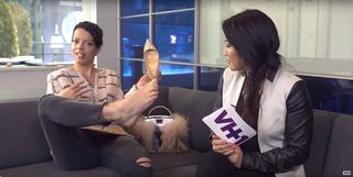 Lily Allen feet photo thumbnail