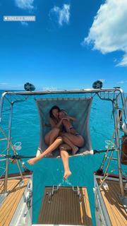 Lily Chee feet photo thumbnail